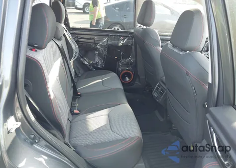 2022 Subaru Forester Sport z USA, uszkodzony, nr VIN JF2SKAJC8NH450751